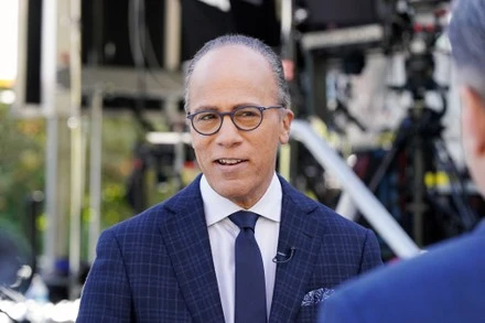 Lester Holt: Nightly News anchor image